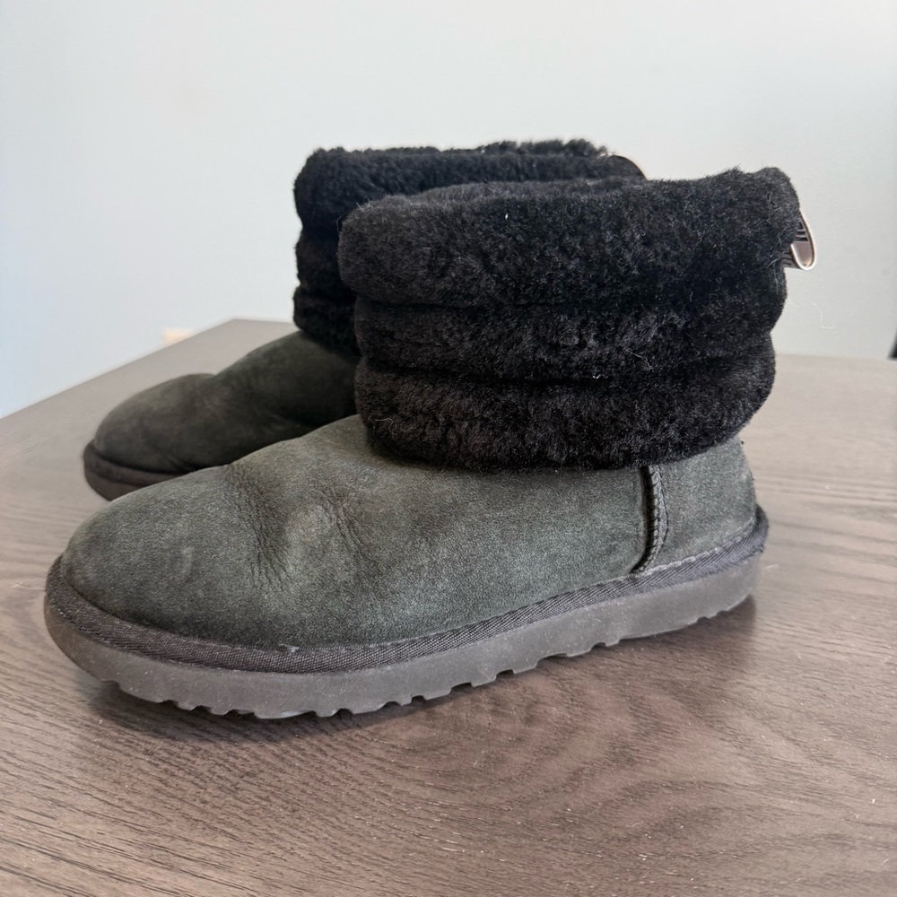 UGG FLUFF MINI‎ QUILTED WOMEN ANKLE BOOTS SUEDE SIZE 7,5